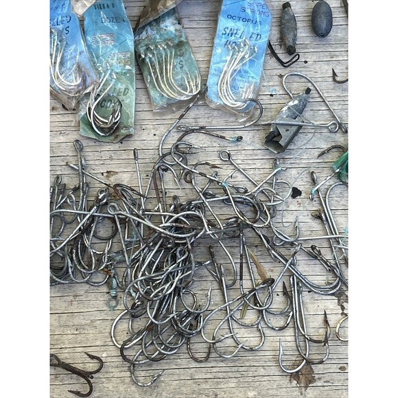 Vintage Ocean Fishing Lures Hooks Sinkers and deep sea test rope 200+ feet LOT - Picture 2 of 7